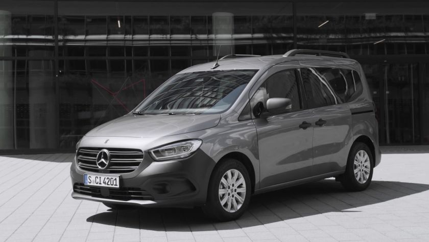 Mercedes-Benz Citan wins International Van of the Year title