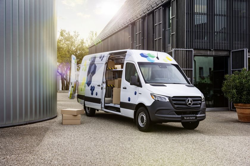 Jaunais eSprinter: līdz šim daudzpusīgākais un efektīvākais Mercedes-Benz elektriskais furgons