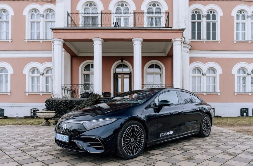 Tavs Auto TV viesis Zigmars Liepiņš izmēģina Mercedes Benz EQS 500 4MATIC