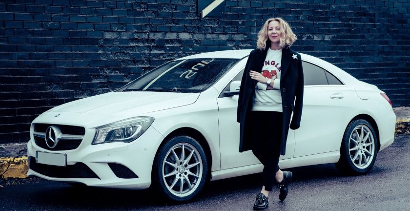 IZDEVNIECĪBAS RĪGAS VIĻŅI MODES REDAKTORE OLGA KOLOTOVA – MERCEDES-BENZ CLA NEATSTĀJ VIENALDZĪGU