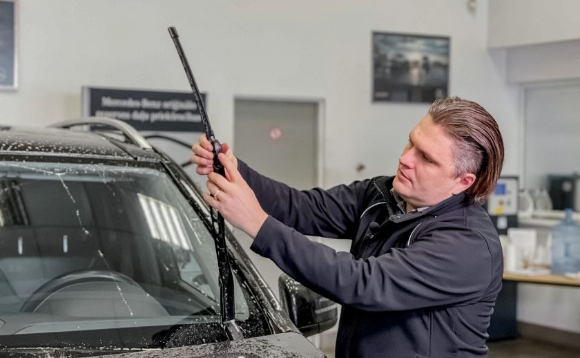 Mercedes-Benz windshield wipers -30%